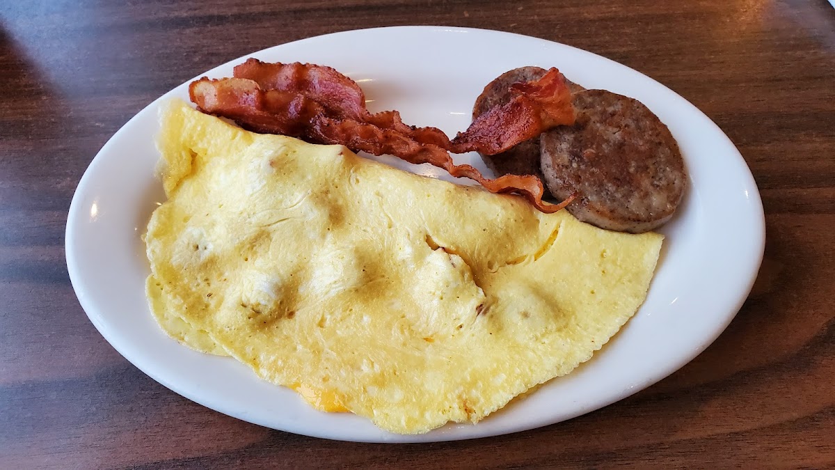 Holiday Restaurant-8